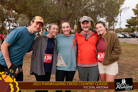 2311230737_Thanksgiving_D10105